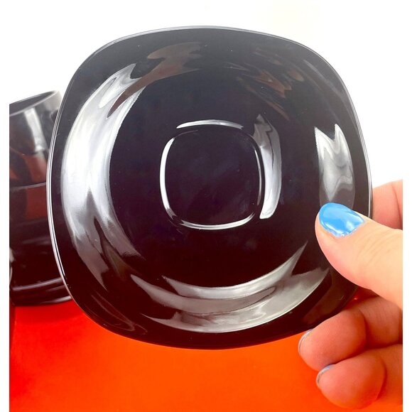 Vintage 1980s demitasses and saucers set, square black glass, Arcoroc France - Picture 3 of 10